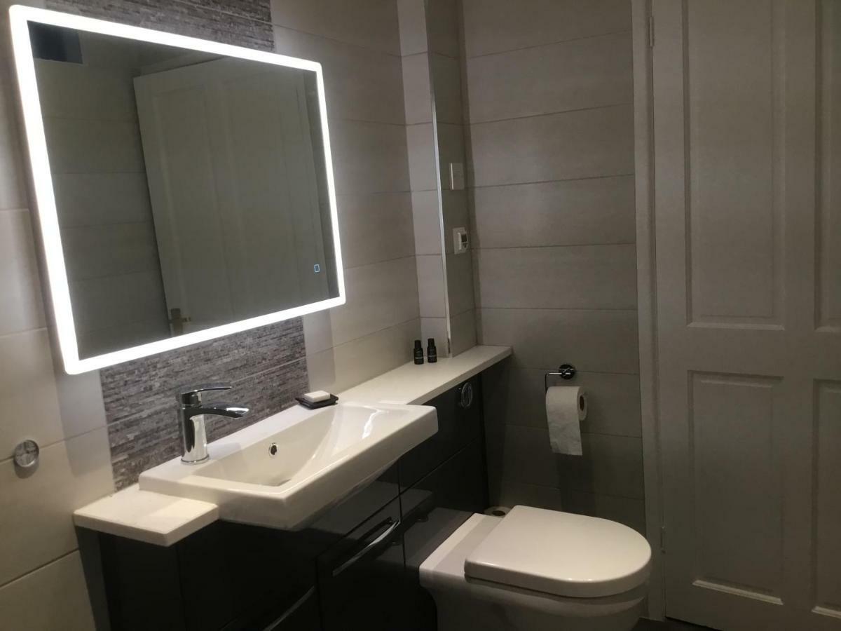 Bickfield Annexe Villa Ubley Luaran gambar